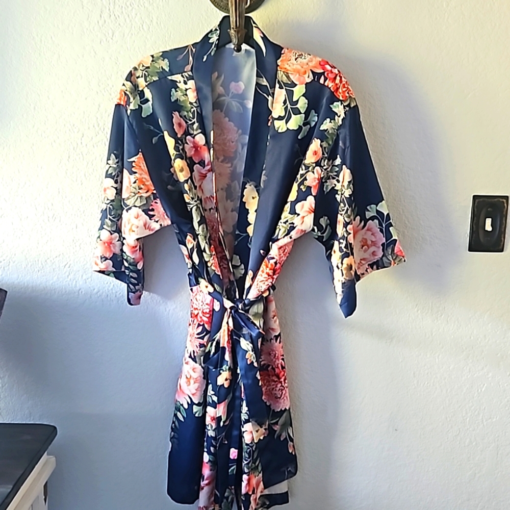 Silky kimono style robe